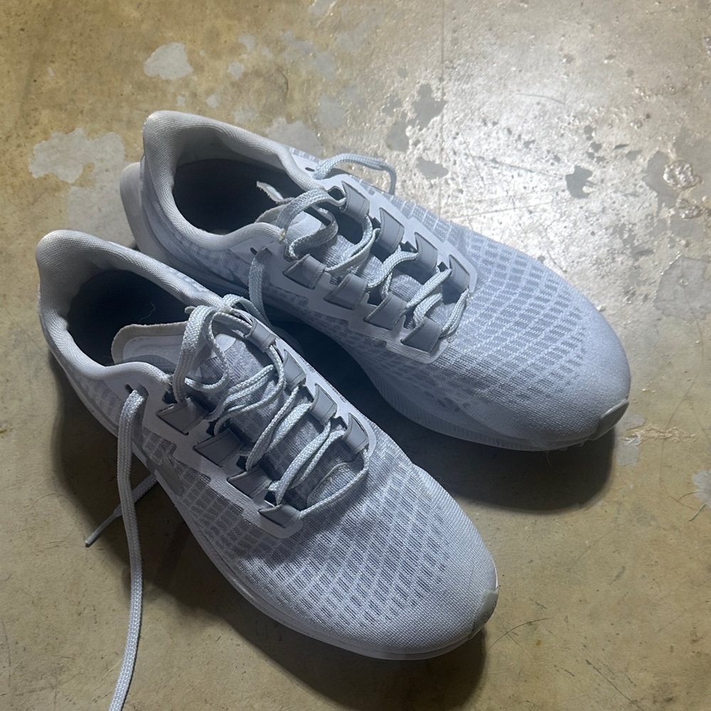 womens Nike Athletic Shoes